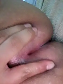 Snapshot of chikosexiii chatting on 11/21/25, 11:58 chikosexiii online show from 11/21/25, 11:58