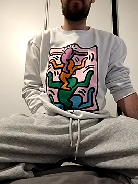 Snapshot of AD_Vu chatting on 12/14/25, 09:25 AD Vu online show from 12/14/25, 09:25