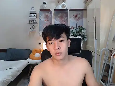 Snapshot of niel_cumshow chatting on 11/16/25, 06:19 niel cumshow online show from 11/16/25, 06:19