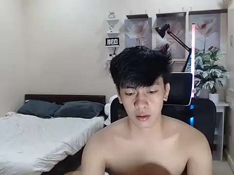 Snapshot of niel_cumshow chatting on 11/26/25, 12:55 niel cumshow online show from 11/26/25, 12:55