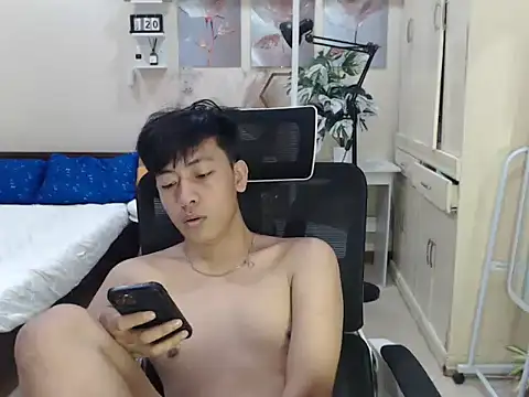 Snapshot of niel_cumshow chatting on 12/01/25, 02:27 niel cumshow online show from 12/01/25, 02:27