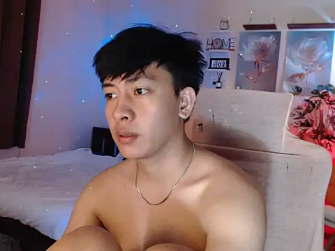 Snapshot of niel_cumshow chatting on 12/15/25, 06:06 niel cumshow online show from 12/15/25, 06:06