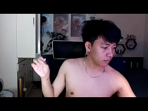 Snapshot of niel_cumshow chatting on 01/17/26, 04:11 niel cumshow online show from 01/17/26, 04:11