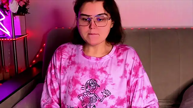  online show from 11/13/25, 04:11