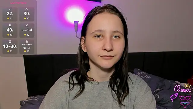 ChristinaFivePlus online show from 03/23/26, 04:00