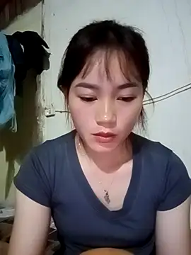 dorothyxx online show from 12/17/25, 01:39