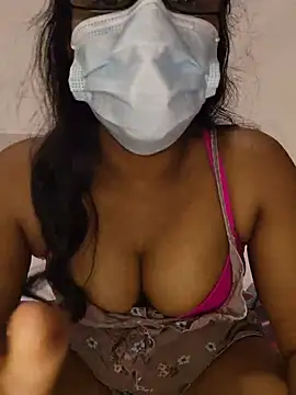 Snapshot of sexybolegirl chatting on 07/25/26, 05:21 sexybolegirl online show from 07/25/26, 05:21