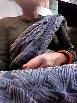 KumariPayal online show from 12/15/25, 03:05