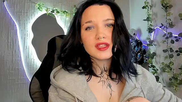 Elastikisss online show from 05/18/26, 11:32