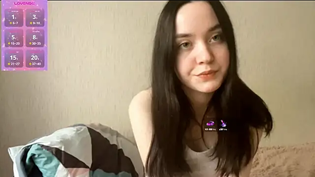 Snapshot of VividSienna chatting on 10/09/25, 11:41 VividSienna online show from 10/09/25, 11:41