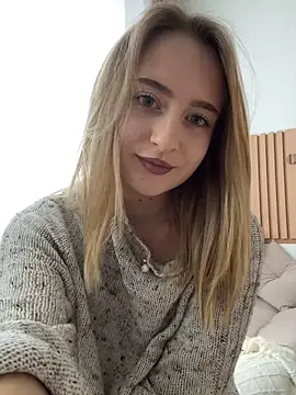 LinaViam online show from 09/22/25, 06:26