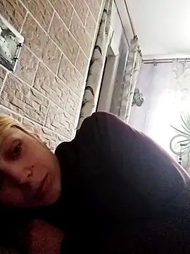 Ponka2011 online show from 09/23/25, 05:21