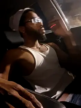 214KingLonggg online show from 03/27/26, 11:43