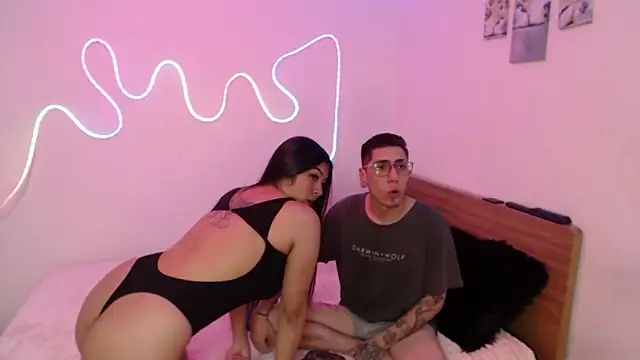 zoe-mate14 online show from 02/16/26, 05:58