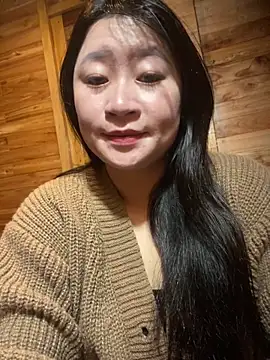 violet-00 online show from 02/18/26, 01:34