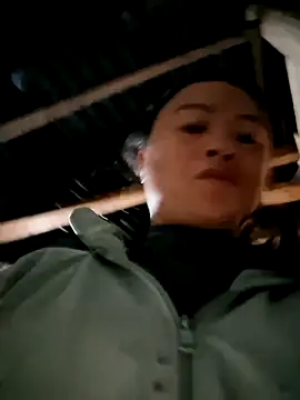 xuxulovezz online show from 11/14/25, 12:09