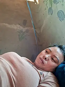 xuxulovezz online show from 01/18/26, 05:44