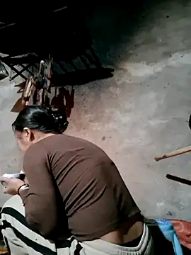 xuxulovezz online show from 03/04/26, 04:40