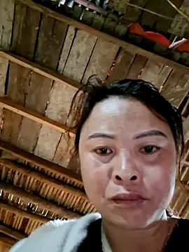 xuxulovezz online show from 04/03/26, 12:52