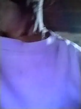 abigail-00 online show from 10/10/25, 11:42