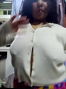 tiana evan online show from 10/03/25, 05:15