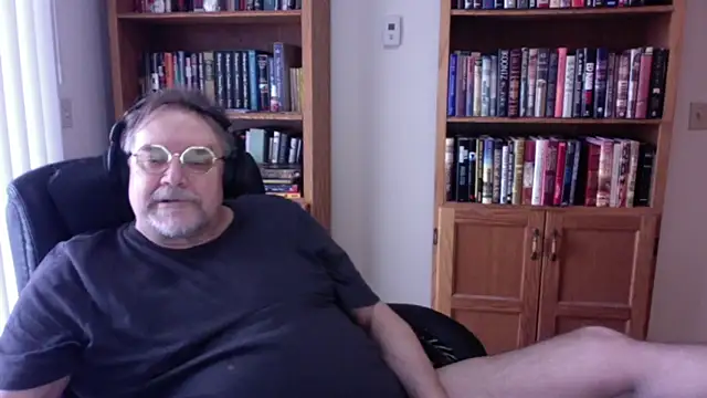 Vinyl22xh online show from 04/04/26, 03:09