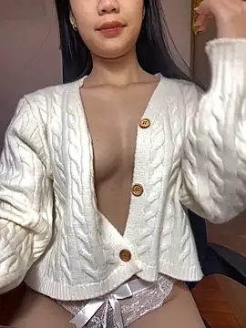 Snapshot of Linh247380 chatting on 11/20/25, 01:39 Linh247380 online show from 11/20/25, 01:39