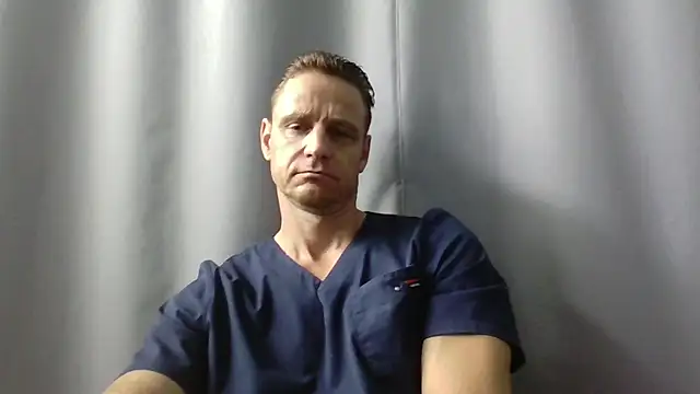 Snapshot of Freeze_Fire chatting on 07/26/26, 06:32 Freeze Fire online show from 07/26/26, 06:32