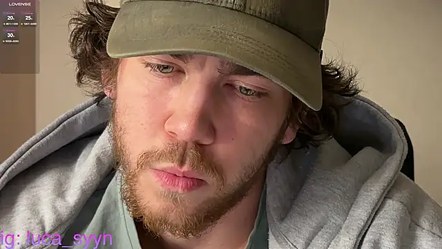 Snapshot of luca_syn chatting on 11/16/25, 05:29 luca syn online show from 11/16/25, 05:29