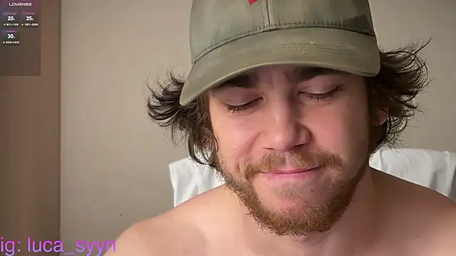 Snapshot of luca_syn chatting on 11/19/25, 05:40 luca syn online show from 11/19/25, 05:40