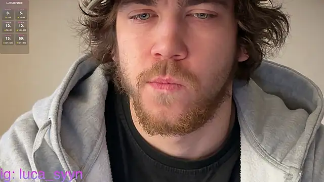 Snapshot of luca_syn chatting on 11/23/25, 08:58 luca syn online show from 11/23/25, 08:58