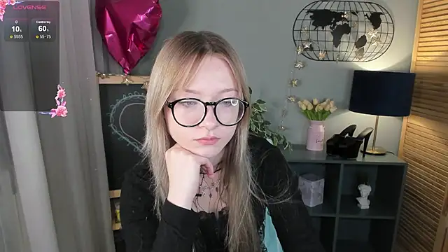 elliupp online show from 09/22/25, 09:44