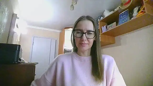 Snapshot of Norivann chatting on 11/19/25, 07:41 Norivann online show from 11/19/25, 07:41