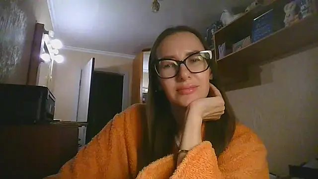 Snapshot of Norivann chatting on 12/16/25, 07:08 Norivann online show from 12/16/25, 07:08