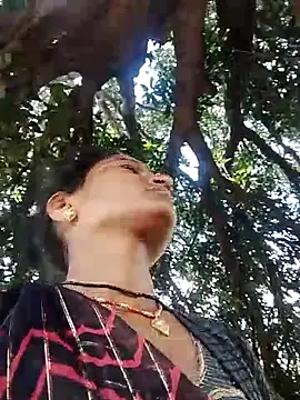 Snapshot of Pooja6060 chatting on 10/04/25, 05:38 Pooja6060 online show from 10/04/25, 05:38