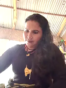 Snapshot of Sushmita_Love chatting on 10/26/25, 10:54 Sushmita Love online show from 10/26/25, 10:54
