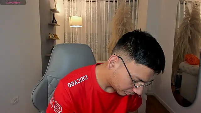 Snapshot of marcuswildx chatting on 10/07/25, 11:40 marcuswildx online show from 10/07/25, 11:40