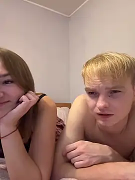 Snapshot of LinChka5789 chatting on 10/30/25, 09:37 LinChka5789 online show from 10/30/25, 09:37