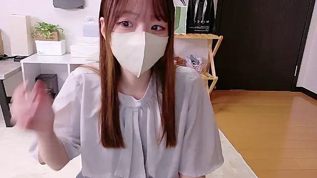 Snapshot of saku_sakura_ chatting on 10/05/25, 04:00 saku sakura  online show from 10/05/25, 04:00