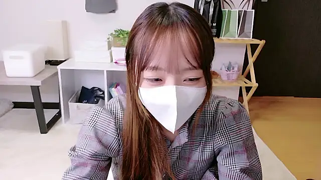 Snapshot of saku_sakura_ chatting on 11/03/25, 03:41 saku sakura  online show from 11/03/25, 03:41