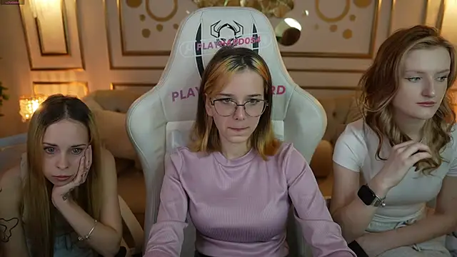 Hoshi mur online show from 10/05/25, 10:24