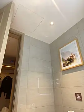 miumiu-66 online show from 09/30/25, 08:03