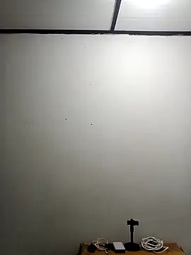 Snapshot of esteban1992 chatting on 09/23/25, 04:15 esteban1992 online show from 09/23/25, 04:15