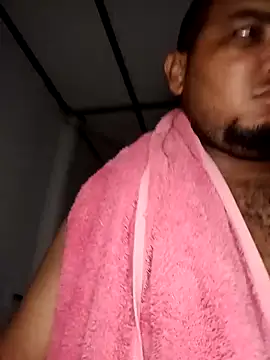 Snapshot of esteban1992 chatting on 09/24/25, 05:22 esteban1992 online show from 09/24/25, 05:22