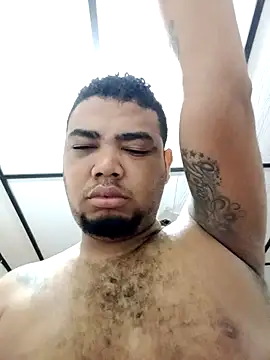 Snapshot of esteban1992 chatting on 10/01/25, 08:42 esteban1992 online show from 10/01/25, 08:42