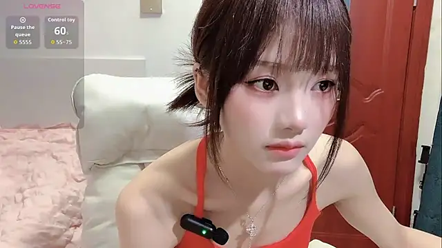 Snapshot of Ximei-O chatting on 10/29/25, 02:19 Ximei-O online show from 10/29/25, 02:19