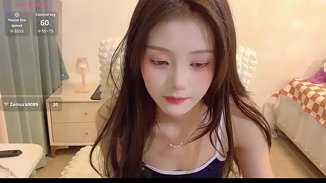 Snapshot of Ximei-O chatting on 11/26/25, 01:56 Ximei-O online show from 11/26/25, 01:56