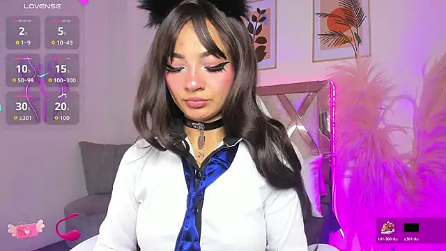 akira 09  online show from 11/05/25, 12:49