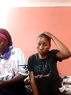 HotPetite 25 online show from 11/07/25, 03:12