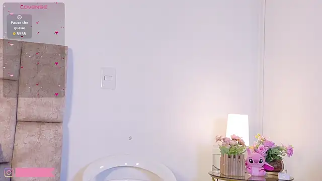 Snapshot of LunaOcampo_ chatting on 12/03/25, 08:07 LunaOcampo online show from 12/03/25, 08:07